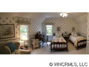 1298 Skye Drive - Photo 5