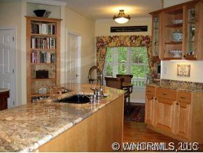 106 Crestgrove Drive - Photo 5