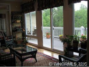 106 Crestgrove Drive - Photo 7