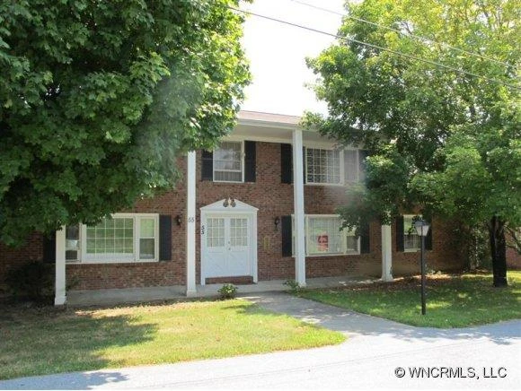 55 Brookside Drive Apt  31
