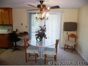 55 Brookside Drive Apt  31 - Photo 5