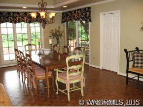 116 Country Club Drive - Photo 11