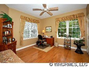 681 Pinnacle Peak Lane - Photo 9