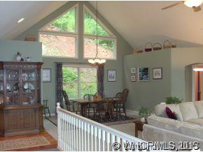 118 Bear Mountain Drive - Photo 4