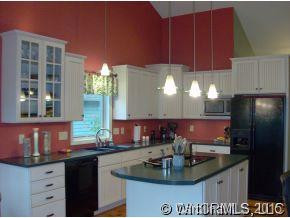 118 Bear Mountain Drive - Photo 5
