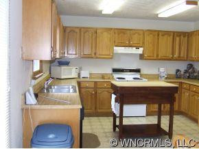 223 Hunters Ridge - Photo 3