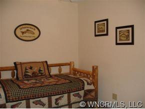 170 Linswood Drive - Photo 7