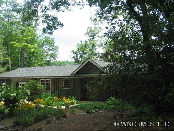 76 Lake Point Drive
