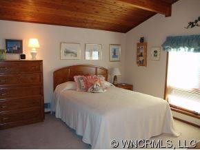 100 Echo Springs Point - Photo 12
