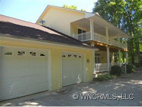 719 April Park - Photo 2