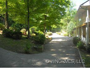 719 April Park - Photo 24