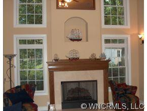 719 April Park - Photo 6