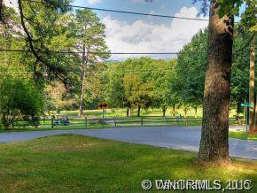 611 Hiawassee Avenue - Photo 2