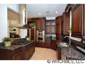 585 JACKSON ROAD - Photo 2