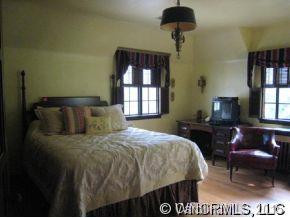 30 Hilltop Road - Photo 10