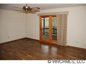 370 Maple Leaf Lane - Photo 6