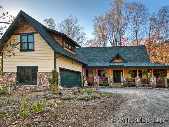 128 KANAWHA DR
