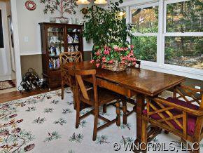128 KANAWHA DR - Photo 4
