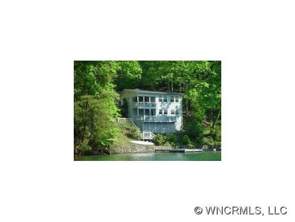 133 ANCHORS WAY (lakefront)
