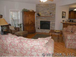 9 Meadow Brook Drive - Photo 2