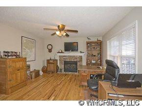 159 RACHAEL DRIVE - Photo 2