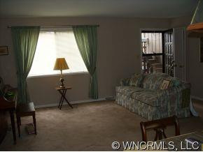 319 Greenville Hwy Unit #401 - Photo 2