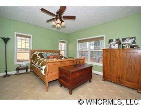 229 BROWNTOWN ROAD - Photo 6