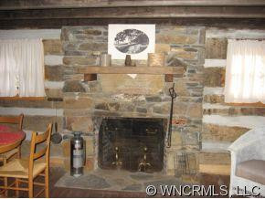 1126 Horton Creek - Photo 4
