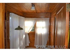 2868 Max Patch Road - Photo 9