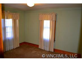 2868 Max Patch Road - Photo 10