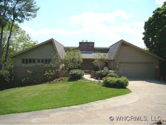 214 STRATFORD RD