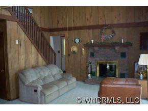 2612 Woodfin Creek Rd - Photo 3