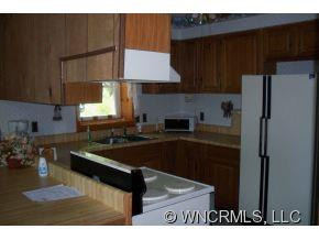 2612 Woodfin Creek Rd - Photo 5