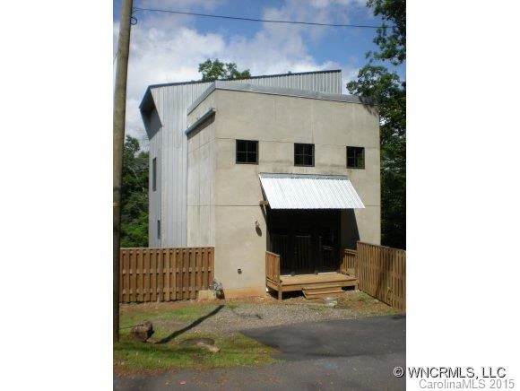 210 Westover Dr