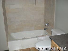 210 Westover Dr - Photo 4
