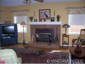 125 Exeter Court - Photo 2