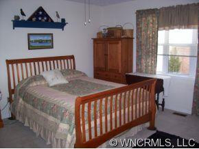 125 Exeter Court - Photo 9