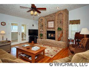 71 Sunshine Drive - Photo 2
