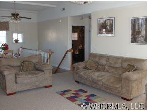 338 Cottontail Dr - Photo 5