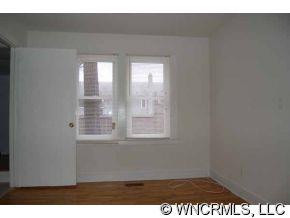 734 BUNCOMBE STREET - Photo 4