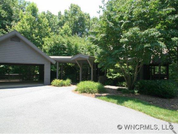 6 WILD IVY RUN