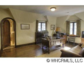 15 East Forest Road - Photo 10