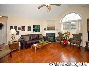 25 MOUNTAIN MEADOW CIRCLE - Photo 2