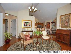 25 MOUNTAIN MEADOW CIRCLE - Photo 4