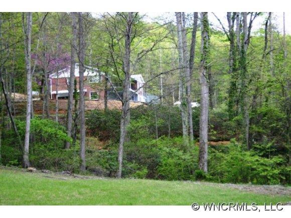 206 Woodland Drive