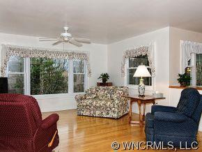 206 Woodland Drive - Photo 3