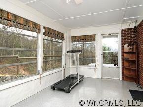 206 Woodland Drive - Photo 9