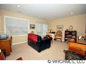 129 Charlestown Drive - Photo 12