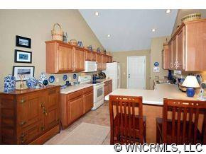 129 Charlestown Drive - Photo 3