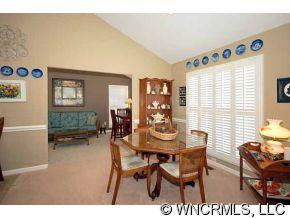 129 Charlestown Drive - Photo 4